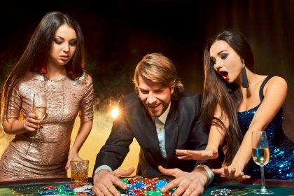 Online slots dominate casinos for their fun themes and easy play, but free spins make them even better. Learn how to pick, use, and maximise free spins for big wins.