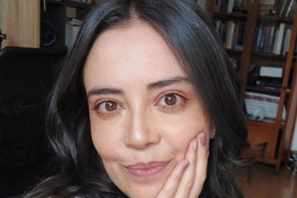 Geologist Andrea Fandiño, 30, died after a sudden bee swarm attack during fieldwork in Colombia. Stung multiple times, she suffered fatal anaphylaxis despite rescue efforts.