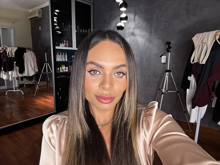 Giovana Nascimento, 36, mistook back pain and fatigue for stress before discovering she had aggressive breast cancer that spread to her bones and liver.