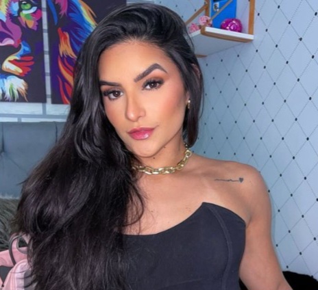 Influencer Luanna Raquel de Araújo Melo died on her 29th birthday in a crash with fiancé Korbinian Dengler and friend Herbson Nunes Negrão, leaving fans in mourning.