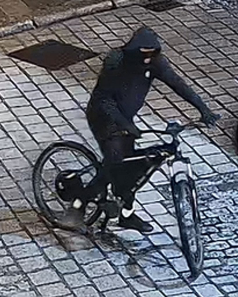 Burglars on bikes raided Exeter’s Royal Albert Memorial Museum at 5am, stealing 17 antique pocket watches and a rare flintlock gun with bayonet as police hunt suspects.