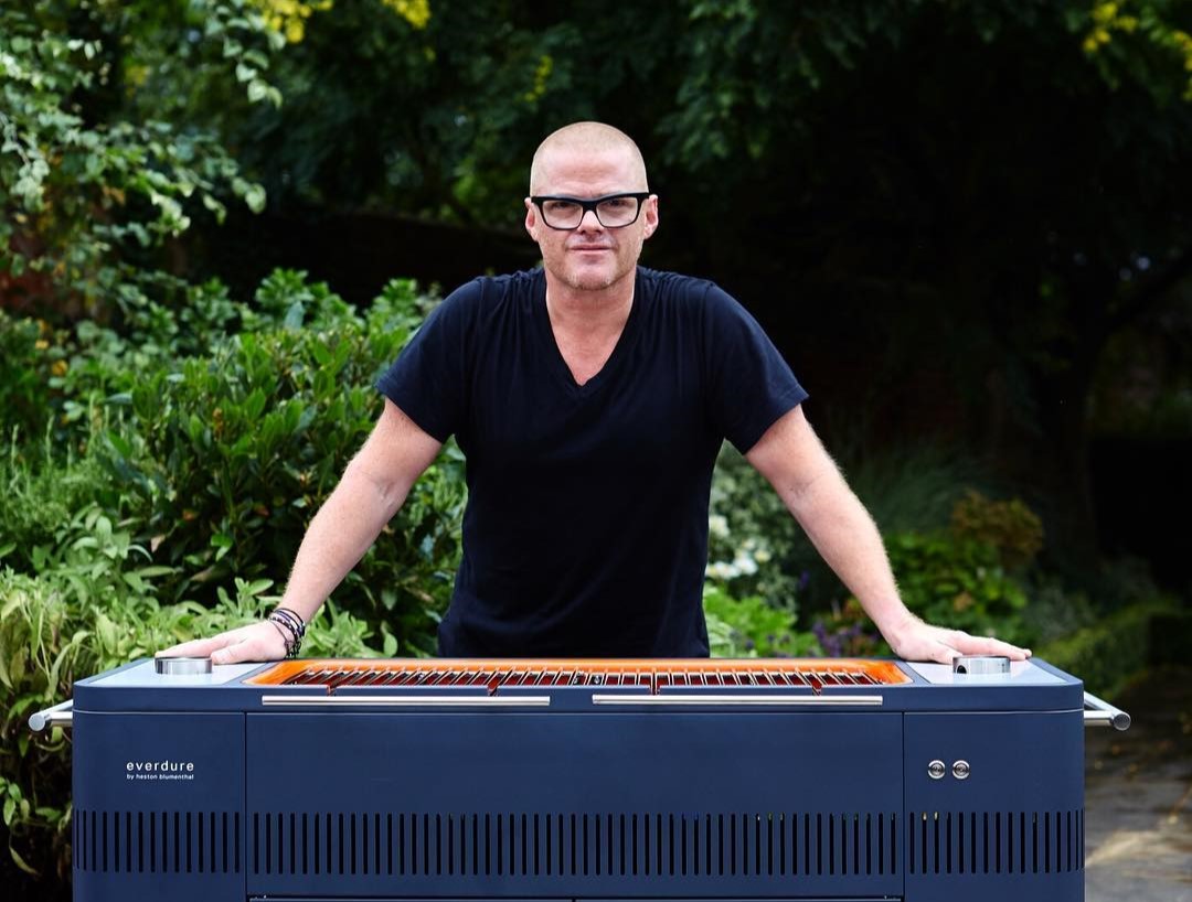 Heston Blumenthal’s Fat Duck brings back its theatrical £450 Christmas menu featuring meat baubles and gold carrots, promising festive nostalgia, creativity and culinary magic.