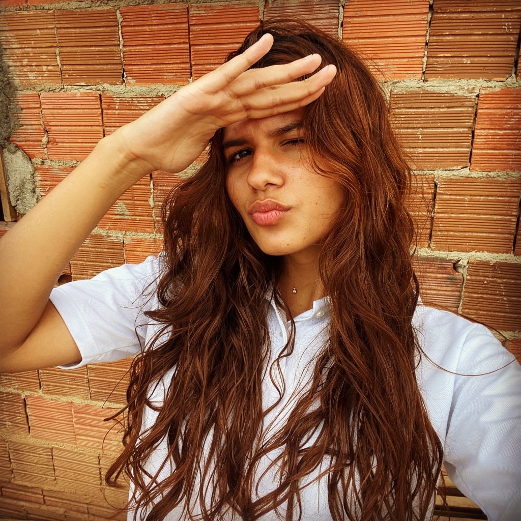 Teen beauty queen Gabrielly Moreira tragically died after a night out in Brazil. Mystery surrounds her sudden collapse as family and friends seek answers and honor her life.