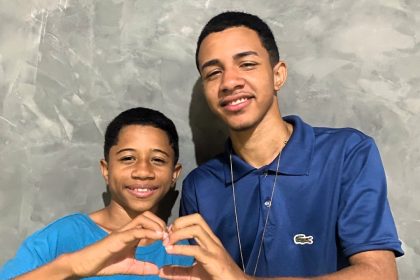 Teen singer brothers Samuel and Mateus Santos de Almeida killed in Brazil crash before first gig - viral arrocha duo had just signed a manager and recorded debut songs.