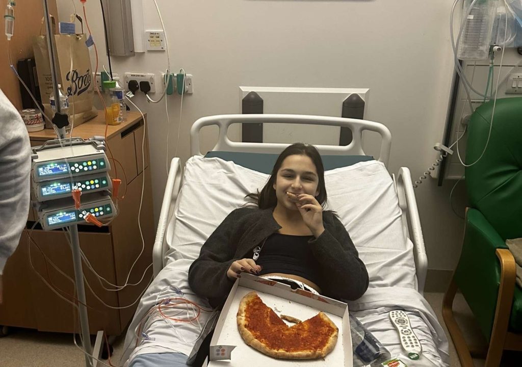 Doctors dismissed 23-year-old Leah Kalkan’s pain as “meat sweats” before scans abroad revealed a grapefruit-sized spinal tumour. She beat rare cancer after months of treatment.