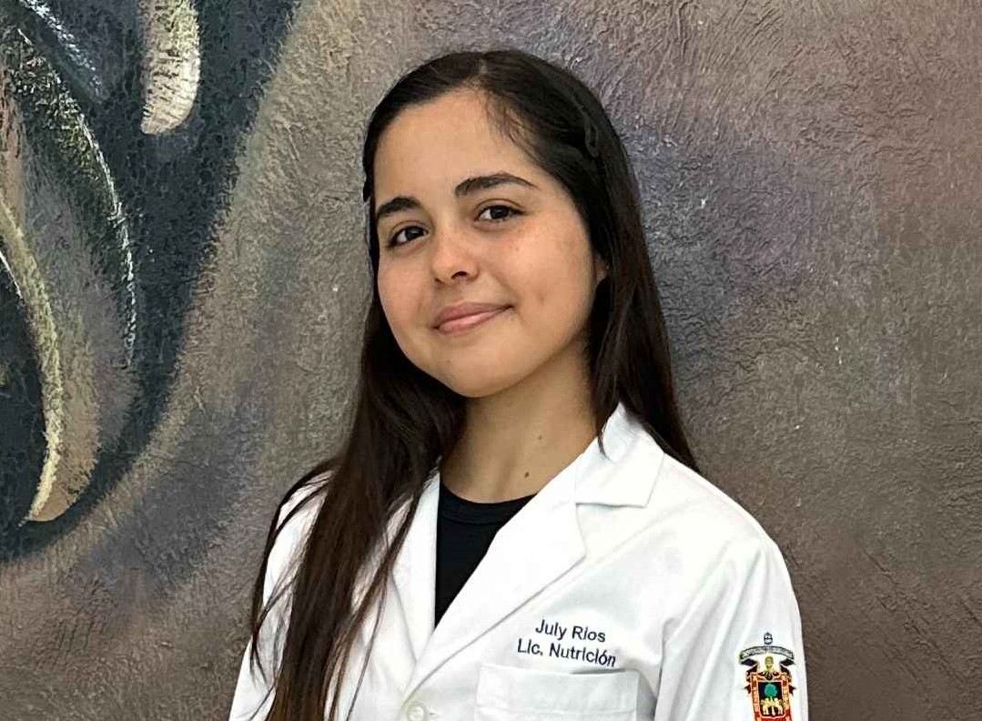 Mexican nutritionist Daniela Julieth Ríos Grajeda 24 was stabbed to death in her bedroom as suspect Marco Alexander tried to flee by leaping 13ft from a window before arrest.