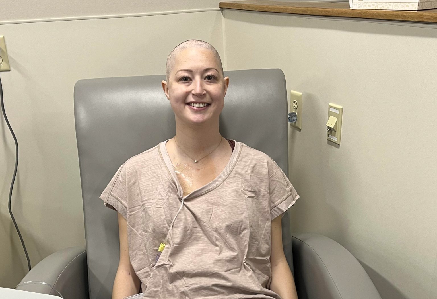 A runner misdiagnosed with a herniated disc was later told she had stage 4 lung cancer. Clara Cirks, 30, is now undergoing lifelong treatment and raising awareness for early diagnosis.