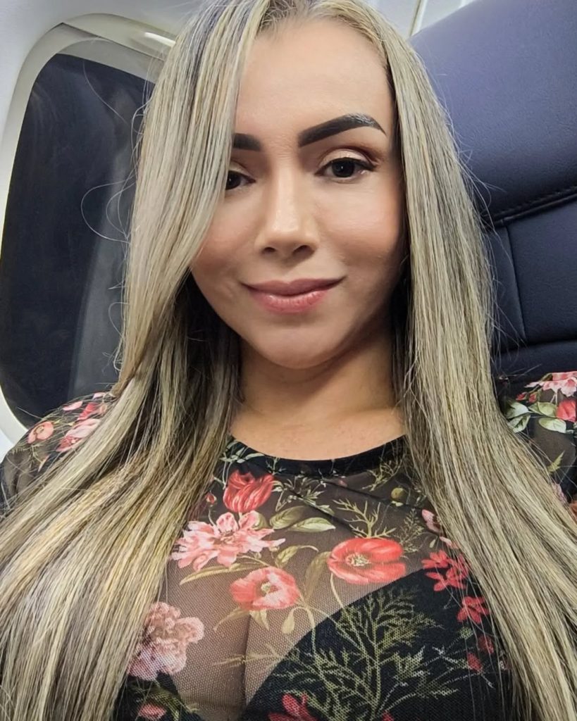 A Colombian judge with 530k TikTok followers is under investigation over allegedly suggestive dance videos but she vows to fight back saying it violates her freedom of expression.