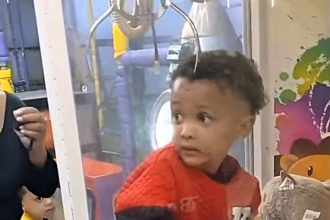 A four year old boy from Brazil shocked his parents and diners after climbing into a claw machine at a pizzeria. Luckily, he was rescued safely and walked away smiling.