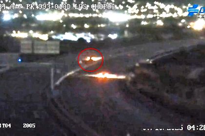 A 34-year-old man was arrested in Málaga after driving the wrong way down the A-7 motorway with hazard lights flashing. Dubbed a “kamikaze driver,” he tested negative for alcohol and drugs.