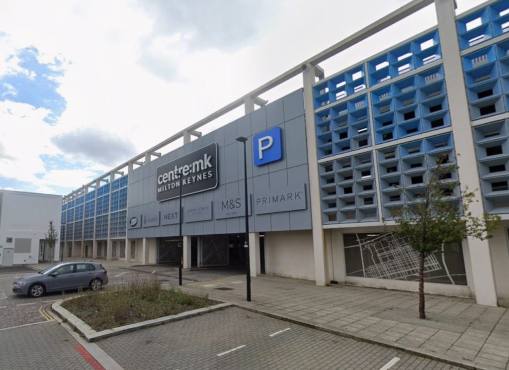 Shoplifter caught stealing three Christmas crackers is arrested after police discover he is already wanted leaving the festive thief in custody thanks to sharp eyed staff.