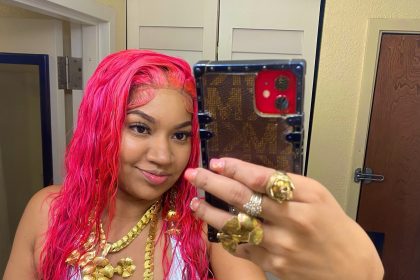 Influencer Darrina Dow, known as ‘Darri Boss’, was tragically shot dead while playing cards at a bar in Trinidad and Tobago, with police now investigating the motive behind the attack.