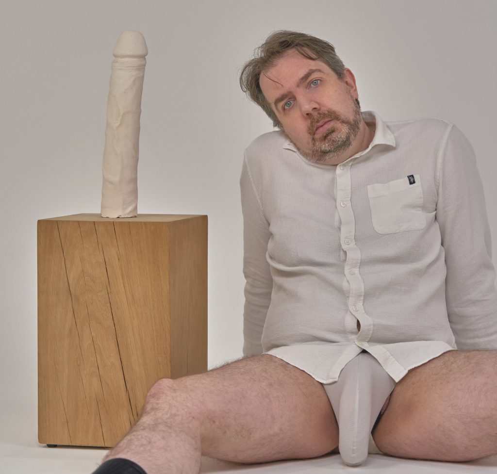 Man with world’s biggest penis opens up about dating struggles and misconceptions. Matt Barr reveals why he avoids certain dates and how fame impacts his love life.Man with world’s biggest penis opens up about dating struggles and misconceptions. Matt Barr reveals why he avoids certain dates and how fame impacts his love life.