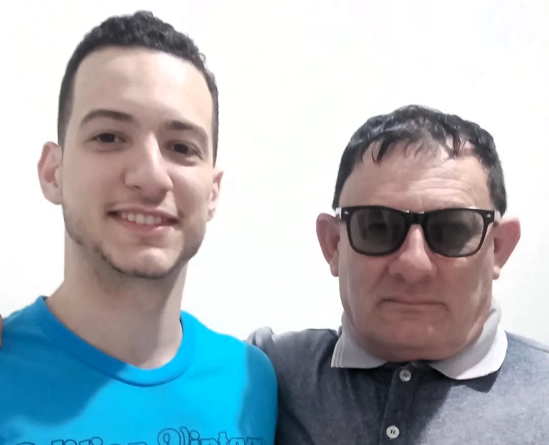 Singer and his father killed in a motorbike crash hours before his wedding as a hit and run driver flees leaving a community grieving the heartbreaking loss in Brazil.