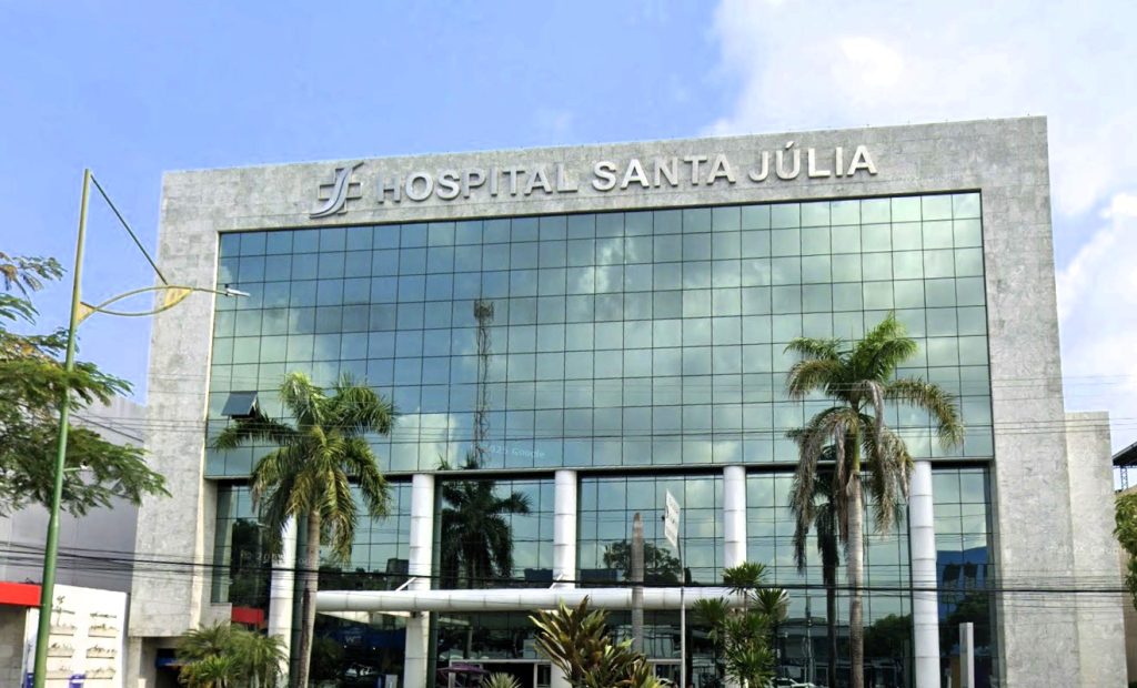 Six year old Benicio dies in Brazil after allegedly receiving an adrenaline dose meant for heart attack patients prompting hospital suspensions and investigations as his parents seek justice.