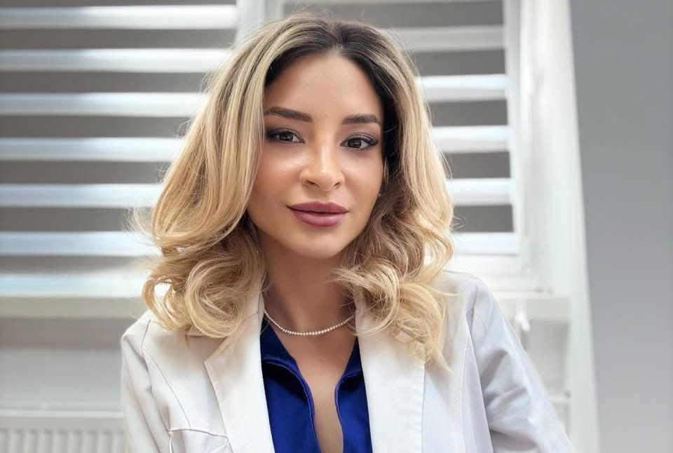 Surgeon found dead in Romanian hospital operating room after allegedly taking propofol and sedatives. Dr. Stefania Szabo’s death under investigation as suspected manslaughter.