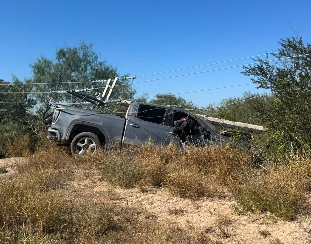 A feared Gulf Cartel hitwoman known as La Chucky was killed in a shootout with police in Mexico - five people died as officers seized guns, vests and ammunition.