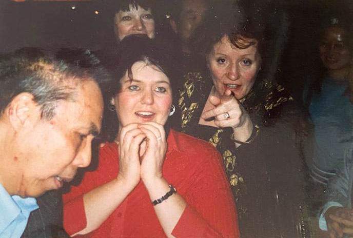 Lisa Walker warns of rising online gambling addiction as she shares her journey from losing everything to rebuilding her life while urging others to seek help this Christmas season.