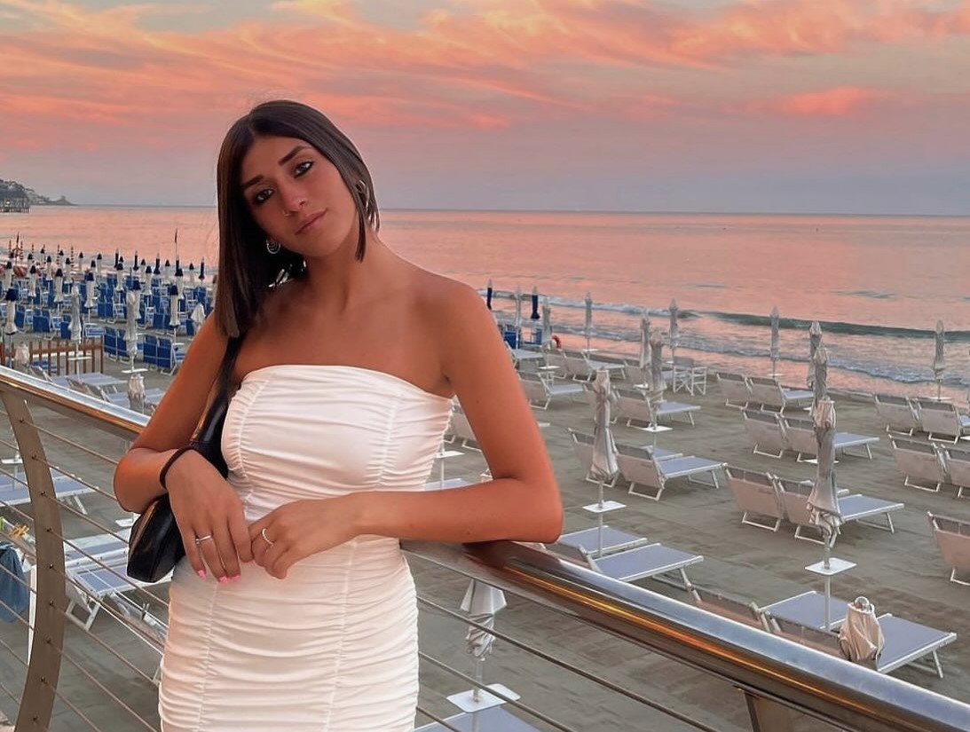 Footballer left heartbroken after girlfriend is killed by an illegal Porsche street race in Italy, praising her final act of saving lives through organ donation.