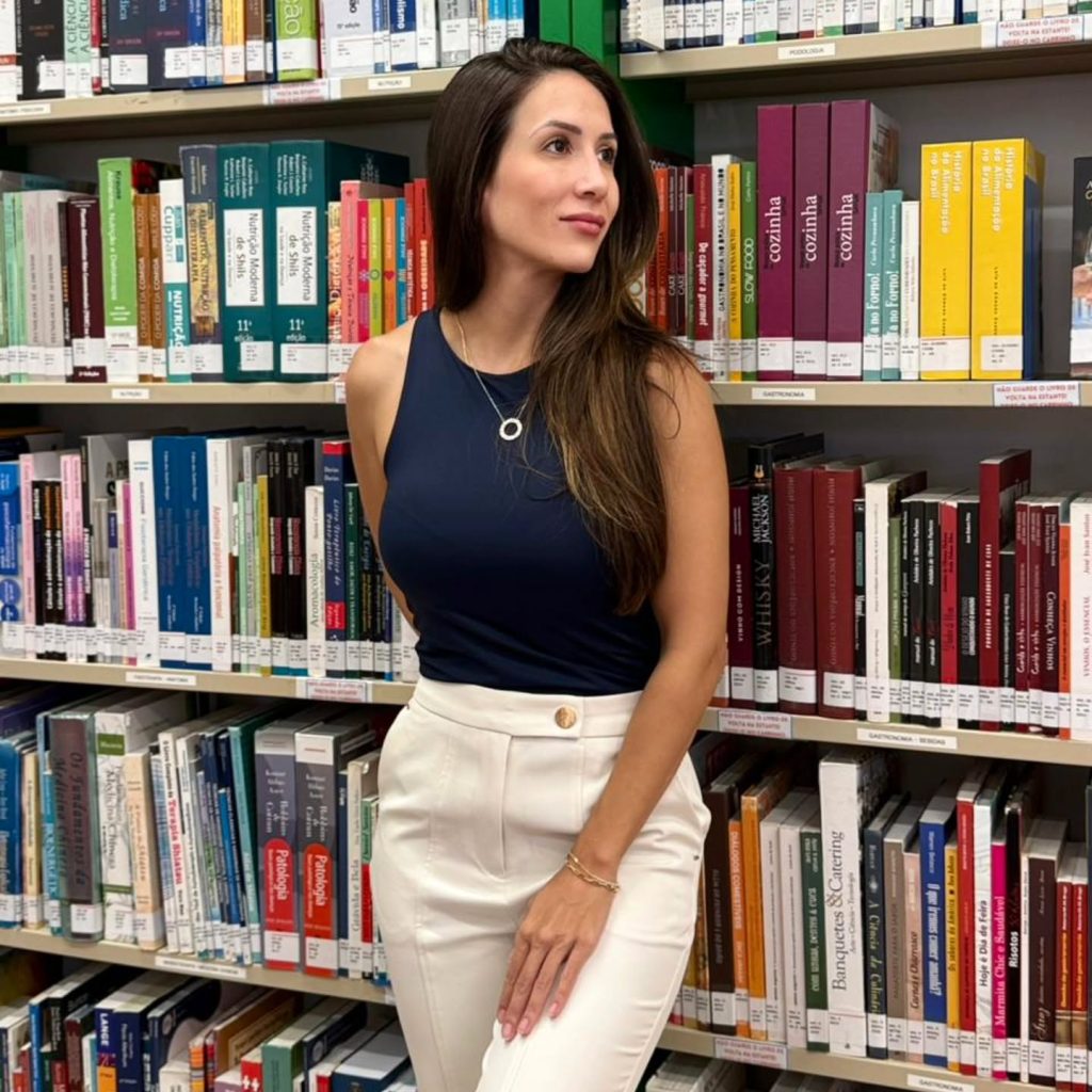 Popular nutritionist Mayara Dias dies aged 33 after being run over in a motorbike taxi crash as driver flees scene sparking grief and calls for justice in Brazil.