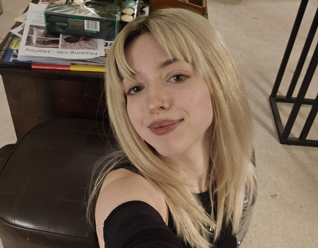 Young woman learns she has rare bone cancer after reading tumour results on NHS app- a shocking diagnosis that changed her life and fuels calls for patient communication.