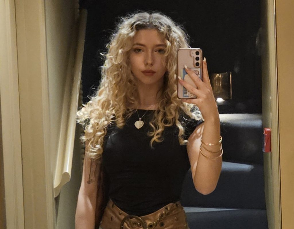 Young woman learns she has rare bone cancer after reading tumour results on NHS app- a shocking diagnosis that changed her life and fuels calls for patient communication.