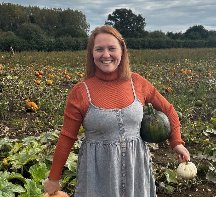 Mum on weight loss jabs plans dessert free Christmas dinner even for kids saving hundreds on festive treats to spend on nails and hair after losing nearly ten stone.