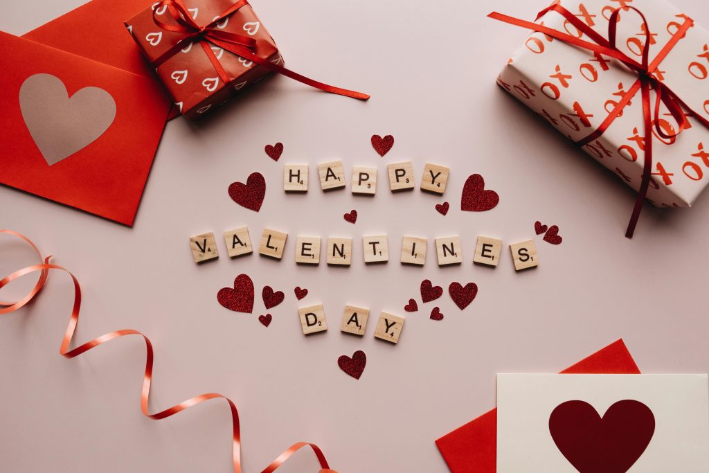 Dating expert warns AI could sabotage Valentine's Day as millions use ChatGPT for profiles and messages. Mark Brooks says it's form of catfishing. Romance at risk.