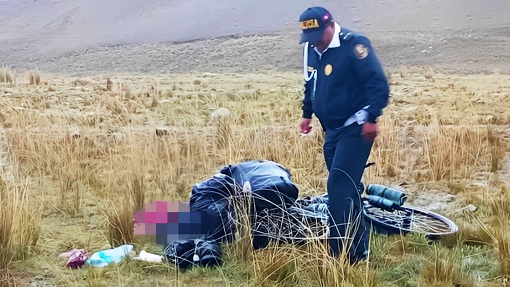 Cyclist Florian Berg, 29, killed by lightning during around-the-world trip to combat climate change. German activist died in storm in Peru's Andes mountains.