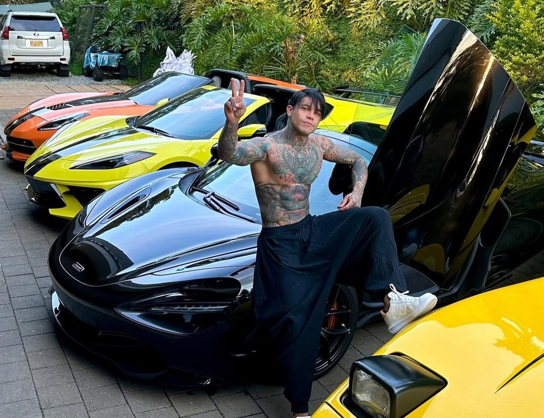 Colombian influencer Yeferson Cossio suffered heart attack from severe arrhythmia after lifestyle of constant stress and poor sleep, promising girlfriend to party less following electric shock treatment.