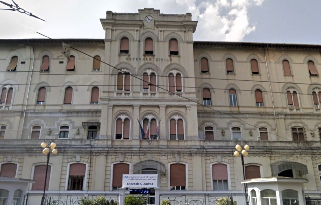 Schoolboy Abanoub Youssef, 19, allegedly stabbed to death by fellow pupil over childhood photo with killer's girlfriend. Aba killed with 20cm kitchen knife at Italian school.