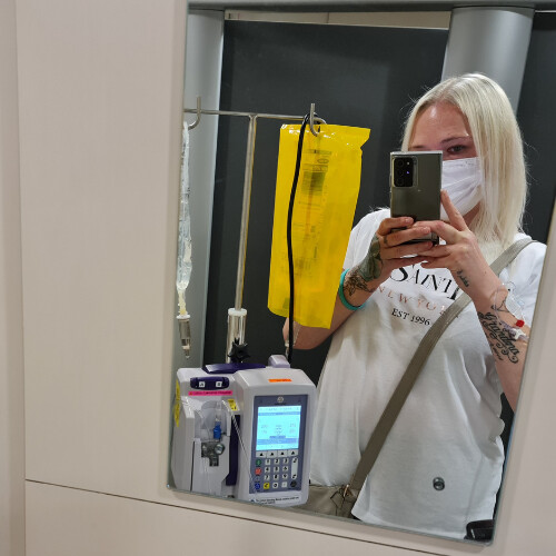 Mum repeatedly misdiagnosed with IBS and UTI before discovering she actually had stage four bowel cancer. Andrea Morton lost six stone in three months before diagnosis.