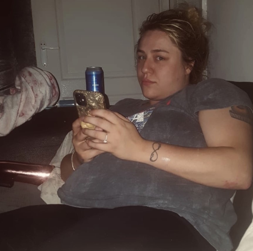 Woman who lost 4 stone on Mounjaro gained 9lbs after stopping. Kelly Parish now plans to stay on £200-a-month weight loss drug for life.