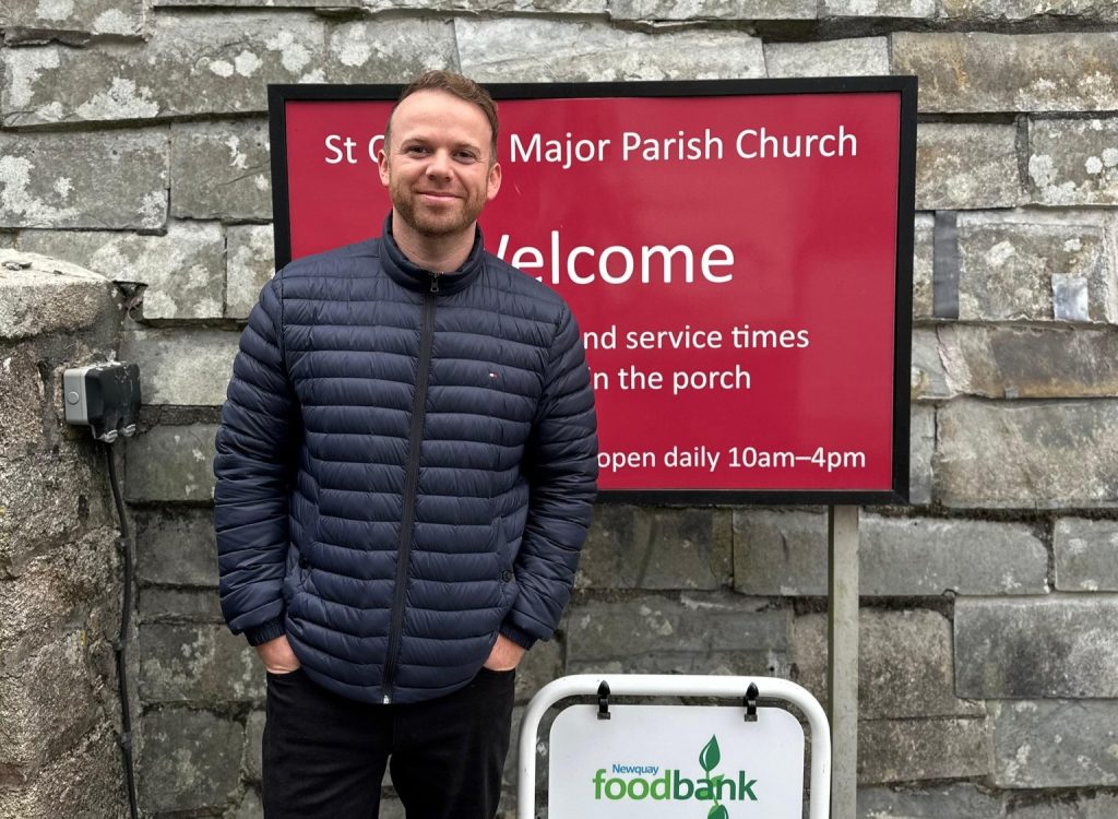 MP Ben Maguire fumes as raw sewage pours onto Widemouth Bay beach in Bude during half-term. Children seen playing metres from brown discharge. Video watched 245,000 times.