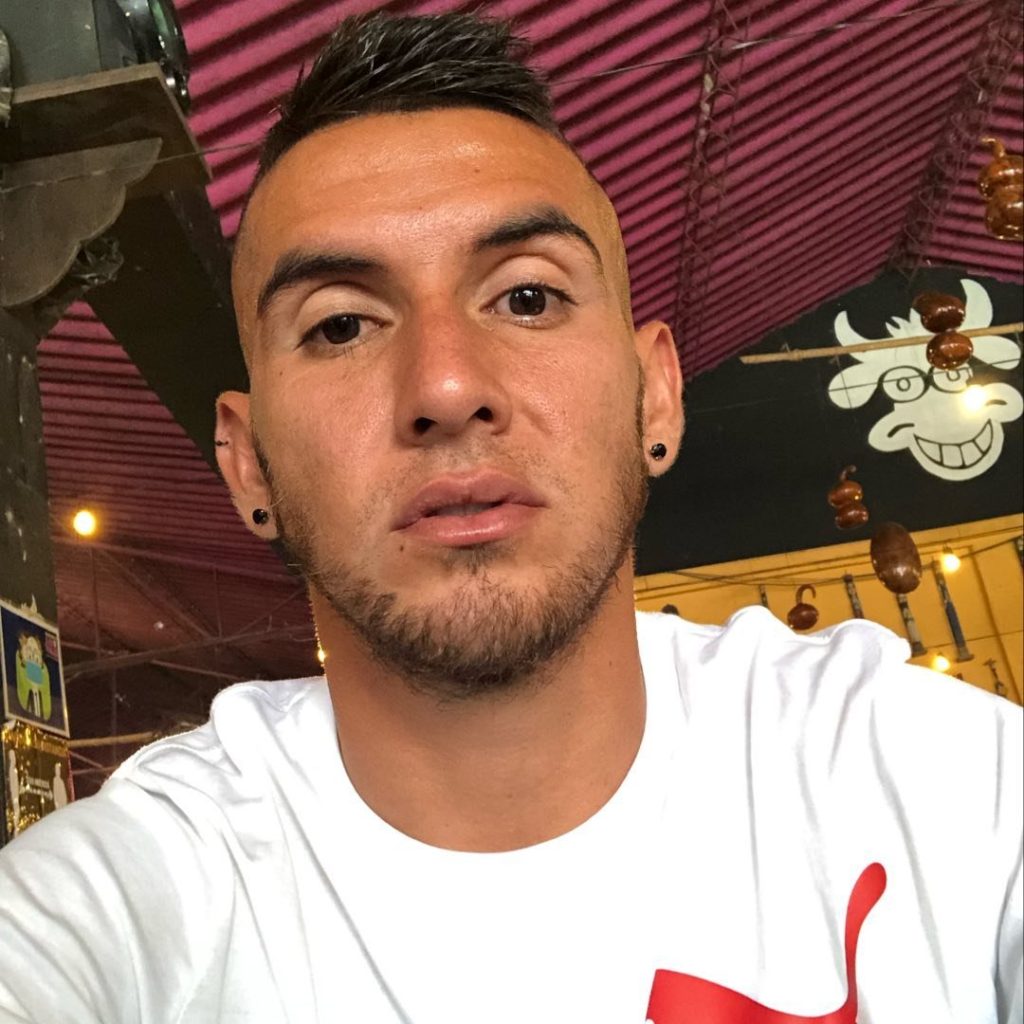 Colombian top-flight footballer Marlon Sierra arrested on suspicion of killing cyclist Angel Leon while over the drink-drive limit after early morning crash in Villavicencio.