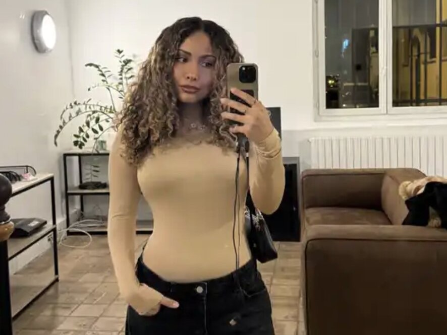Woman, 26, has 38J breasts reduced to 38D after years of unwanted male attention and agonising back pain. Paris woman says surgery gave her confidence and made her feel reborn.