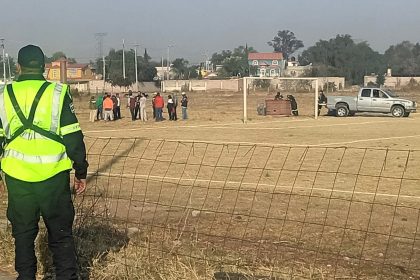 British couple seriously injured after hot air balloon hits power lines and crashes during tour over ancient pyramids near Mexico City - locals say it was an accident waiting to happen.