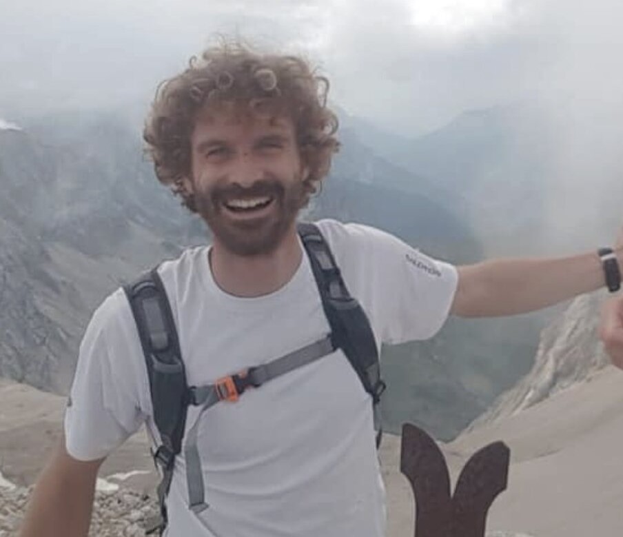 An extreme sports enthusiast has died after being buried in a massive avalanche while skiing off-piste, as rescuers raced against time in a desperate search effort