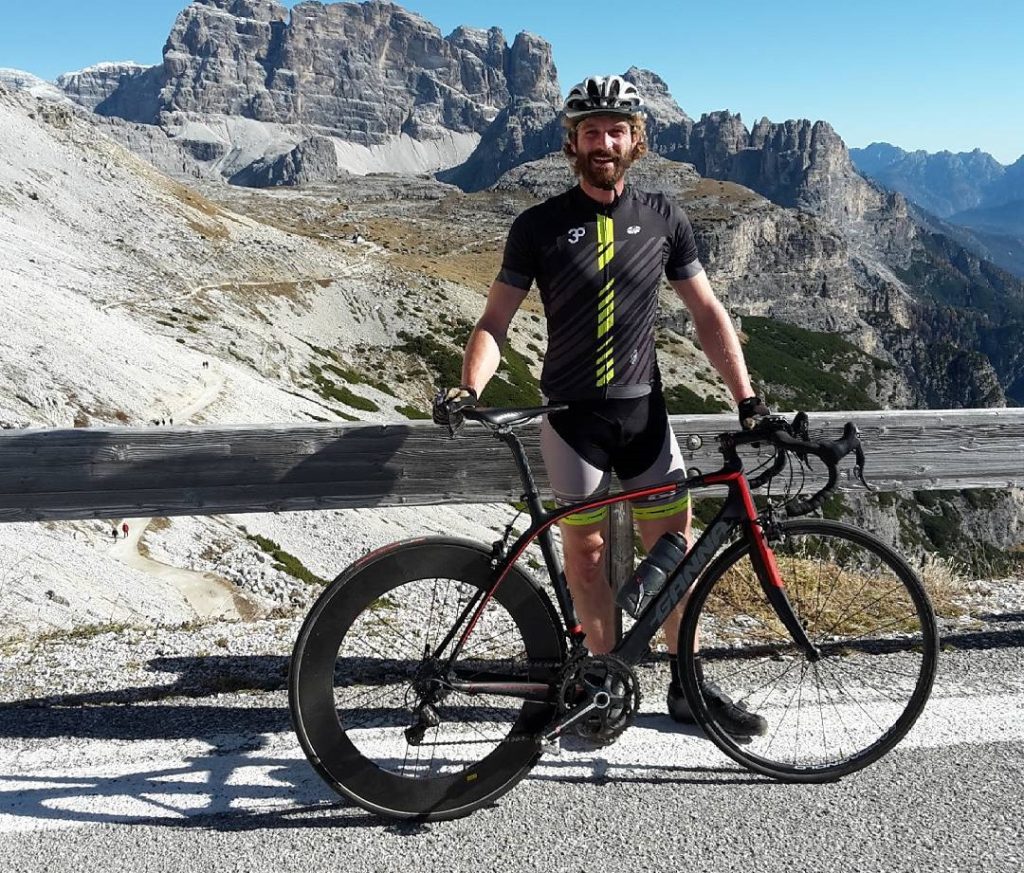 An extreme sports enthusiast has died after being buried in a massive avalanche while skiing off-piste, as rescuers raced against time in a desperate search effort