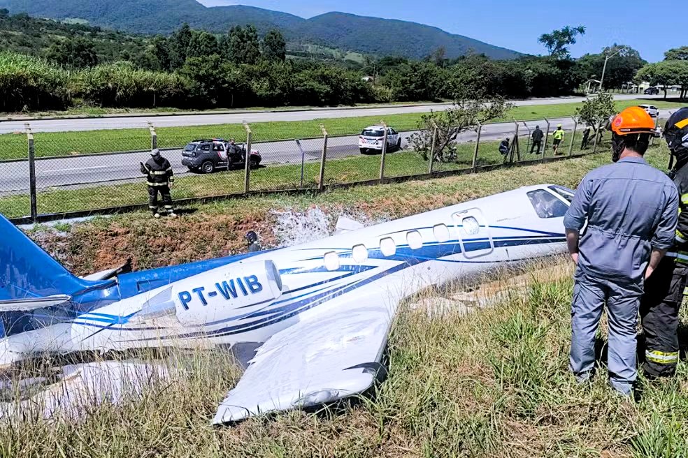 A pilot walked away unscathed after a Cessna jet veered off the runway and ended up in a ditch at a Brazilian airport - snapping its wing and damaging the tail on impact.