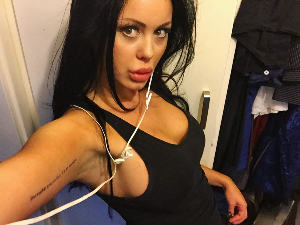 Reality star discovers she is seven months pregnant after feeling kicks in her belly - she had no idea and had been living life as usual with no symptoms until that moment.
