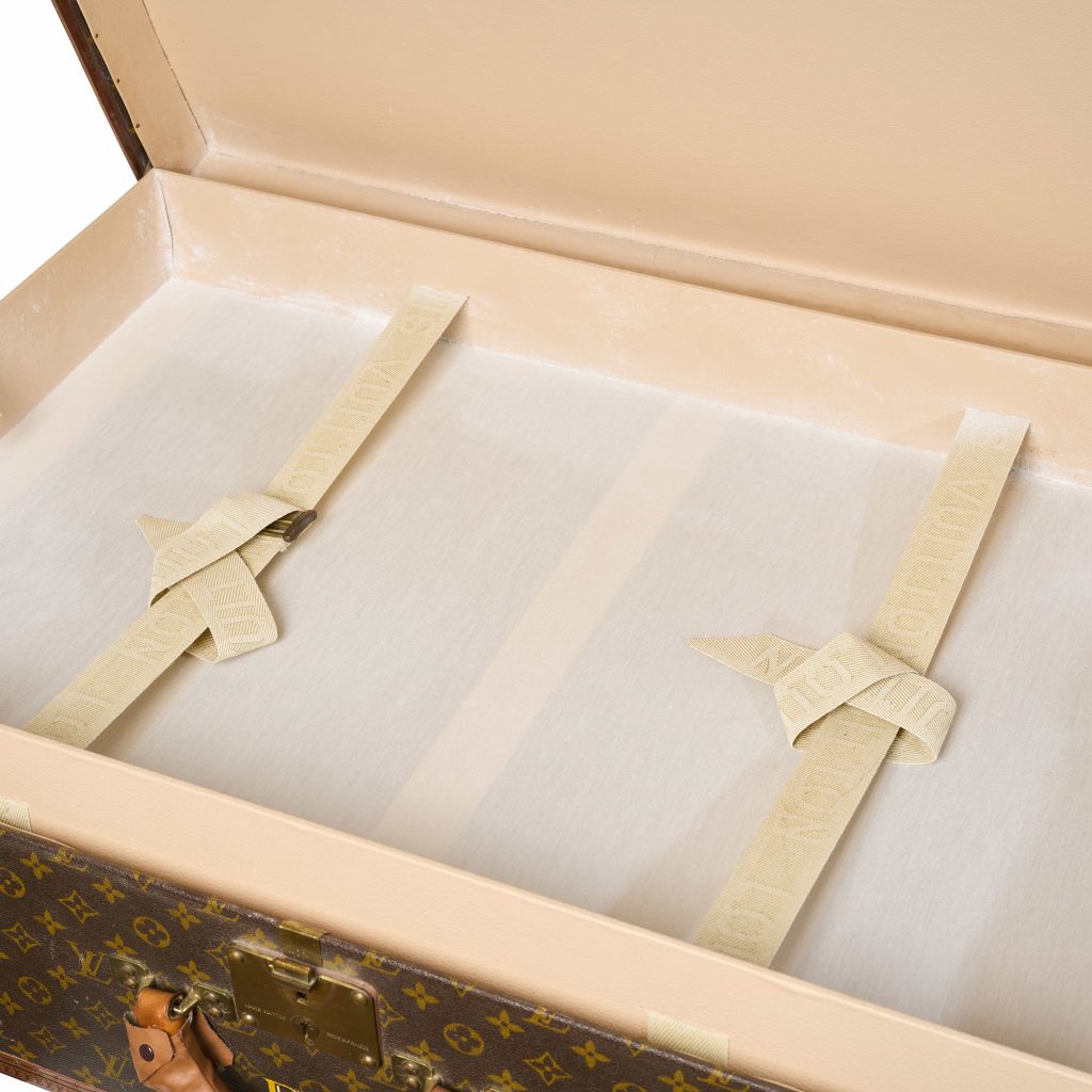 Louis Vuitton luggage owned by singer Demis Roussos during the infamous 1985 TWA Flight 847 hijacking is heading to auction, carrying a chilling link to the historic crisis.