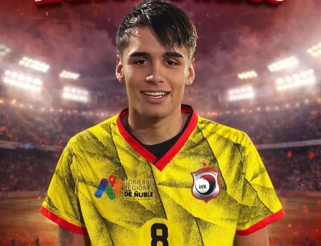 Teenage footballer Tomas Bustamante Carriel shot twice in the chest and left outside a health centre in Chile - a 19-year-old suspect has been arrested on suspicion of murder.
