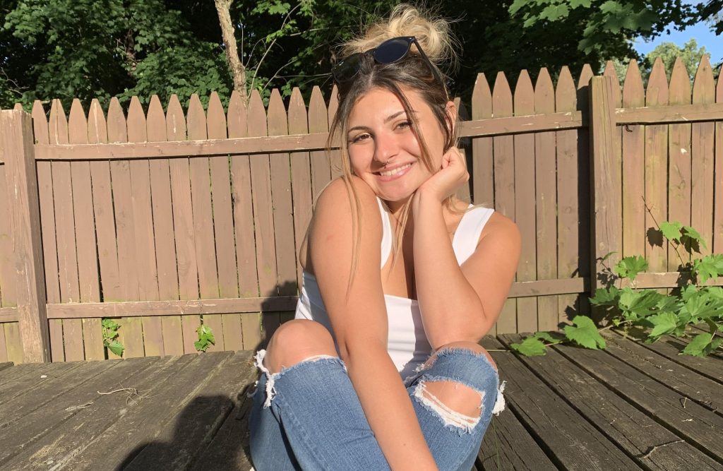 A 27-year-old woman ignored bloating and blood in her stool - only to be diagnosed with stage four colon cancer that cost her both ovaries and her chance of having children.