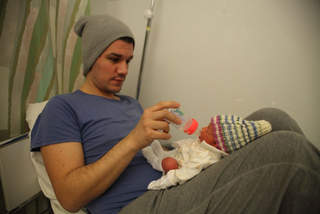 A dad given just a 10% chance of surviving five years with stage 4 colon cancer is racing to raise £290,000 for life-saving immunotherapy treatment in Mexico - all to stay alive for his son.