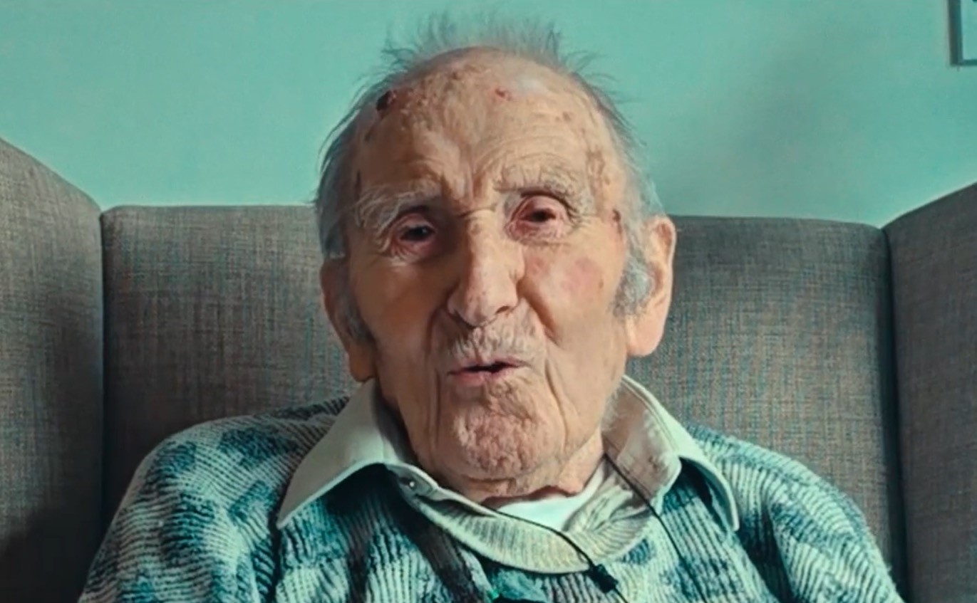 Britain's oldest WW2 veteran Frank Chester, awarded the Distinguished Service Cross for bravery on Arctic convoy missions, has died aged 109, just days after his birthday.