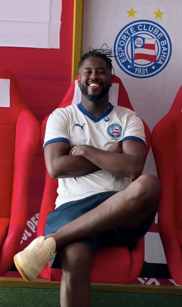 A football influencer and Netflix casting director dies aged 33, leaving fans and his club mourning as tributes pour in for the beloved figure from Salvador.