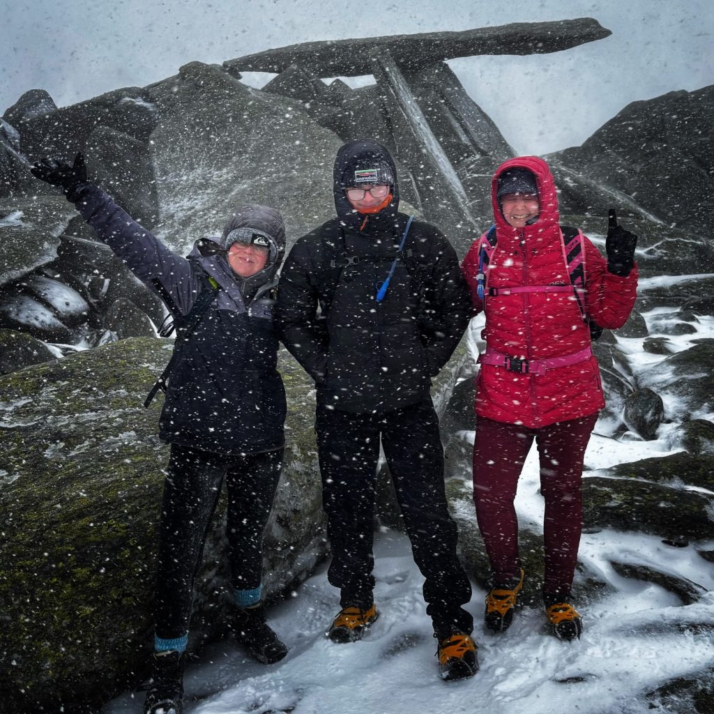 Hikers were caught in a snow blizzard on Snowdonia just two days after walking the same mountain in T-shirts. A mountain instructor shares his advice on staying prepared.