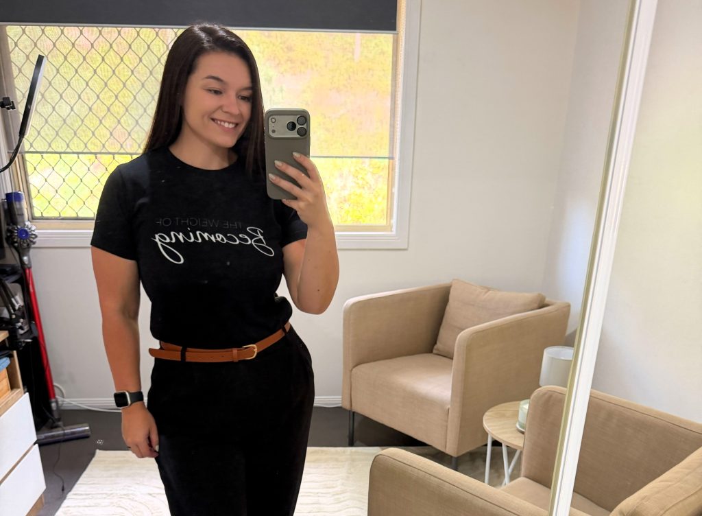 Quoted $100,000 for skin removal surgery after losing 187lbs, Codie McGovern flew 4,500 miles to Thailand and got it done for $28,000, and it changed everything.