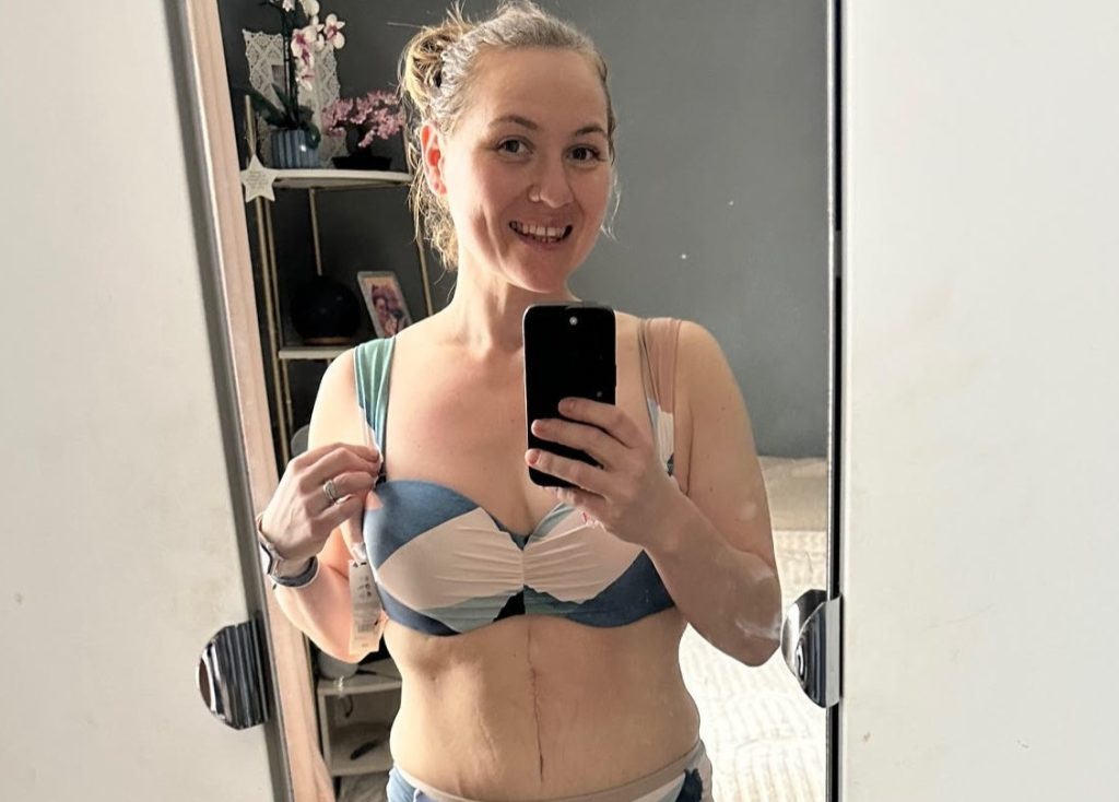 A mum-of-three who lost 10 stone with weight loss jabs has divorced her husband of 18 years and says her once boring life has transformed - with her confidence now through the roof.